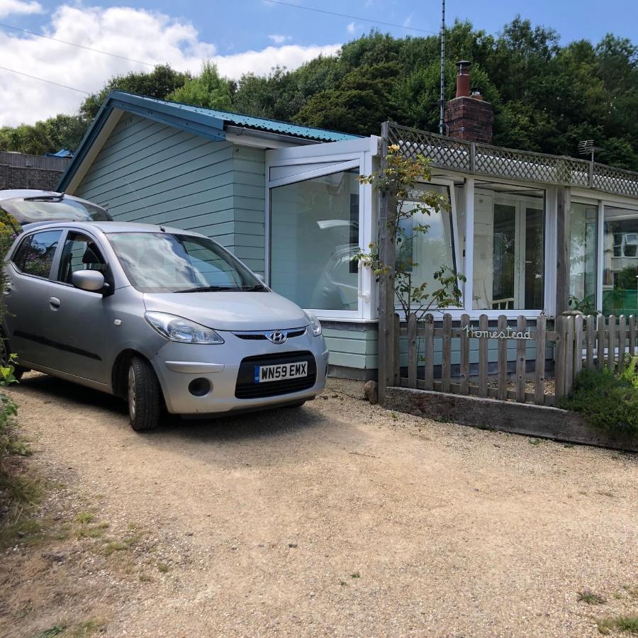 Homestead Lyme Regis Buitenkant foto